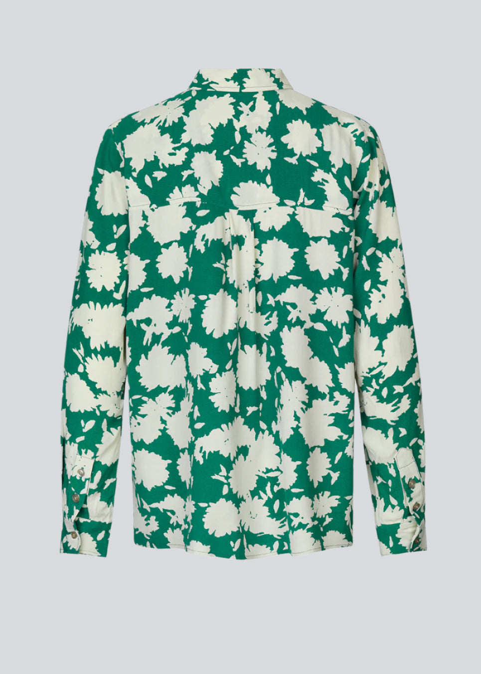 Afslappet skjorte i vævet EcoVero viskosekvalitet med blomstret print. AllisonMD print shirt har krave og knaplukning fortil. Style med de matchende bukser: AllisonMD print pants, for et gennemført look.