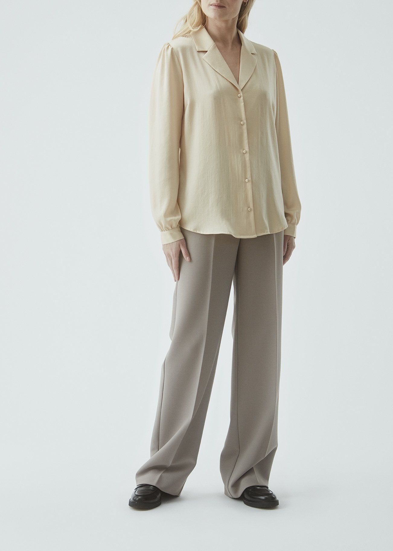 Modström Preloved Leah shirt - Cream Milk