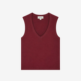Tætsiddende ærmeløs top med dyb V-udskæring. Igormd v-neck top er skabt i ribbet økologisk bomuld med stretch. Brug den under en åben skjorte eller med bukser med vide ben.