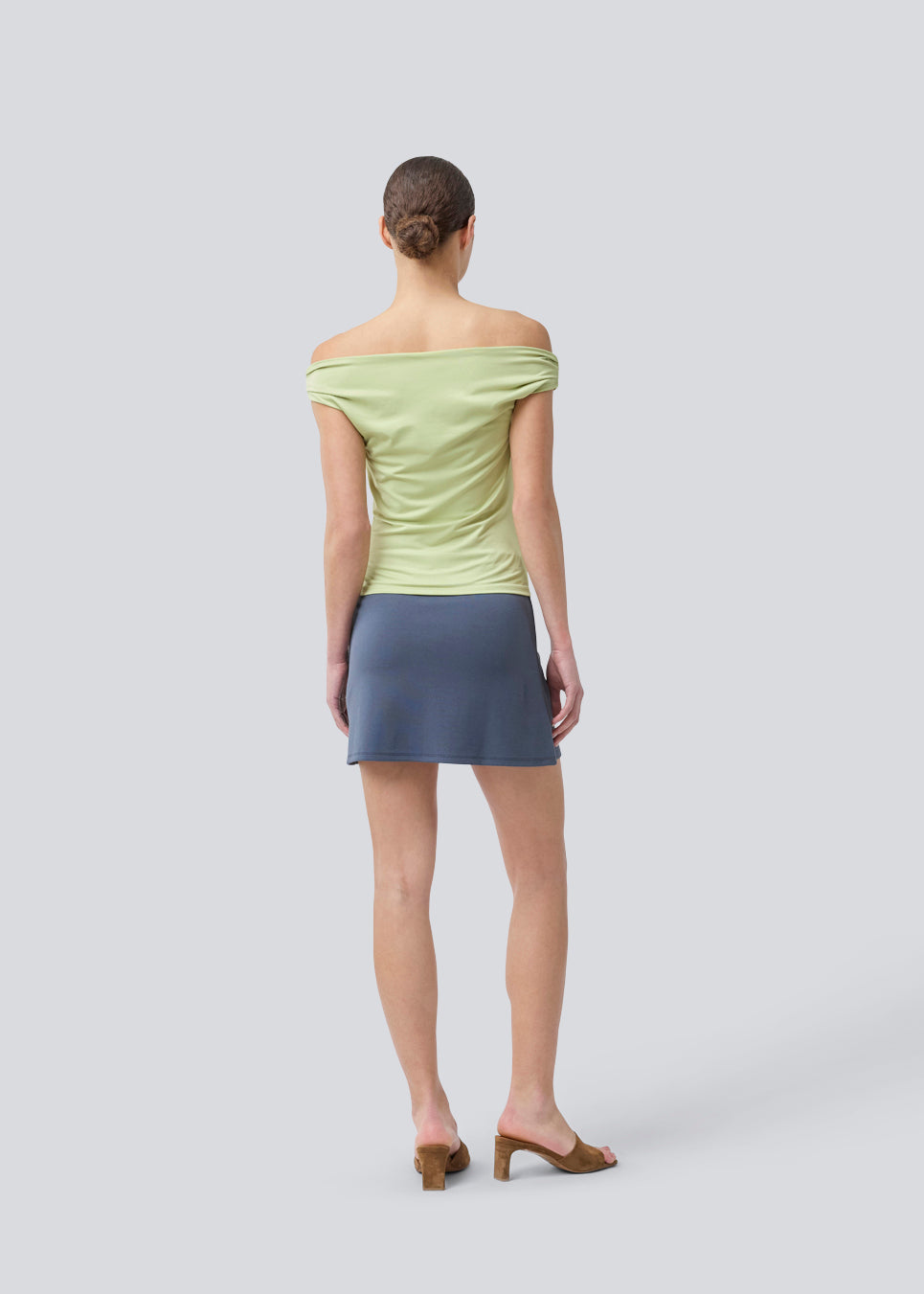 HimaMD off-shoulder top - Nile