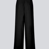 Sorte habitbukser med læg i et klassisk gale materiale. Galemd wide pants har brede ben og sidelommer.&nbsp;