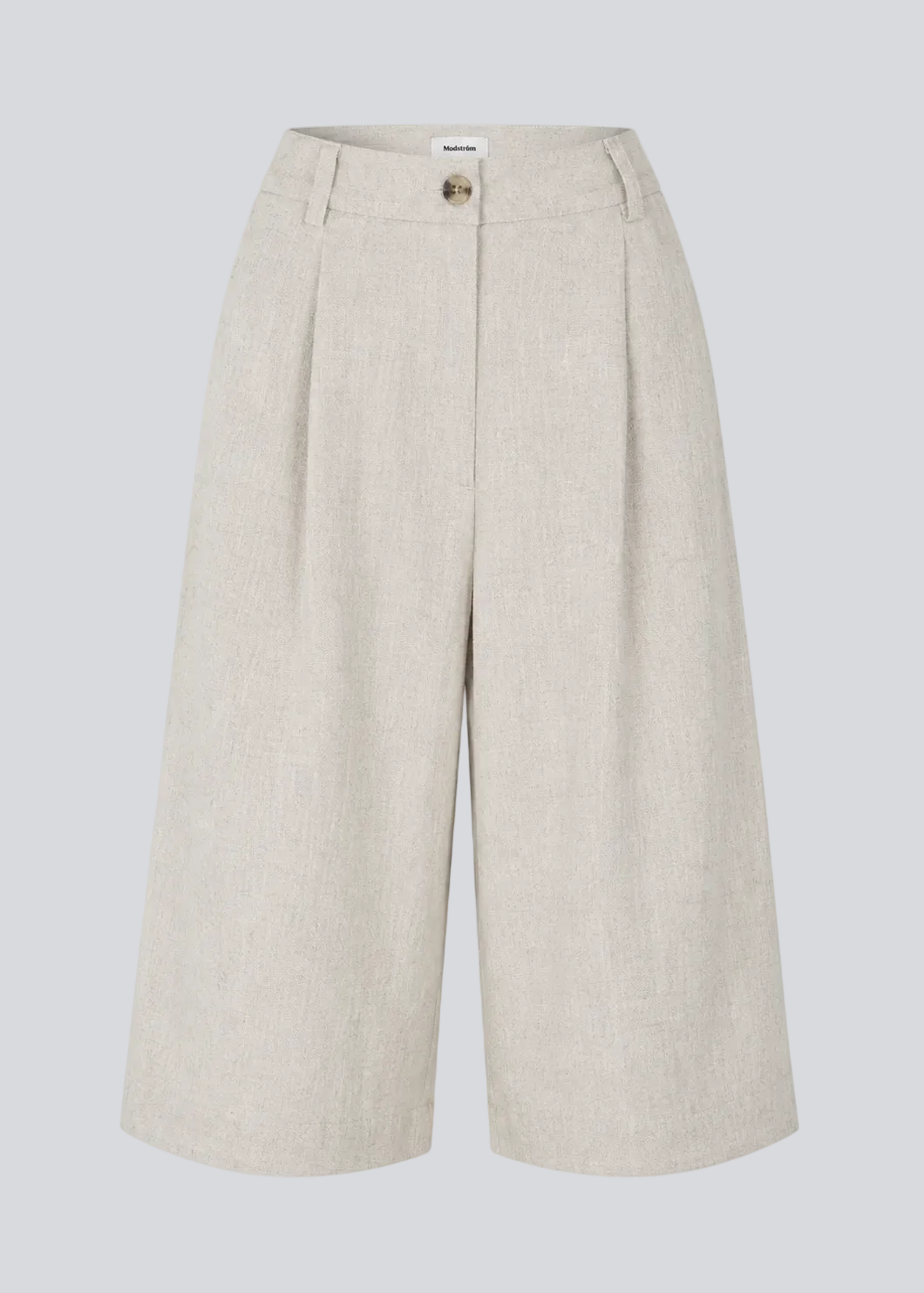 GaleMD shorts i linen og bomuld har et klassisk design. Shortsene har knælange, vide ben med pressefolder som skaber et elegant look.