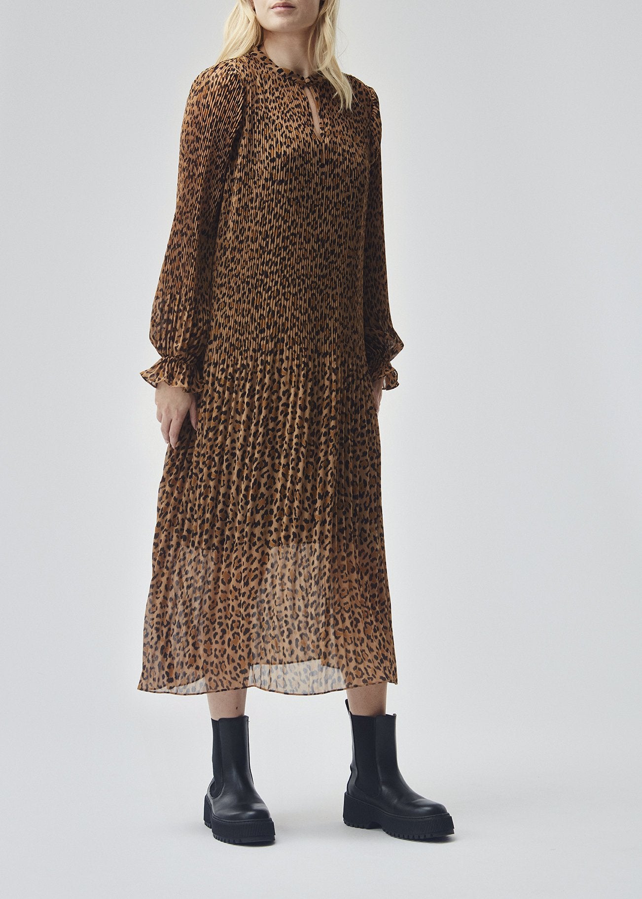 Modström Preloved Hitta print dress - Brown Leopard