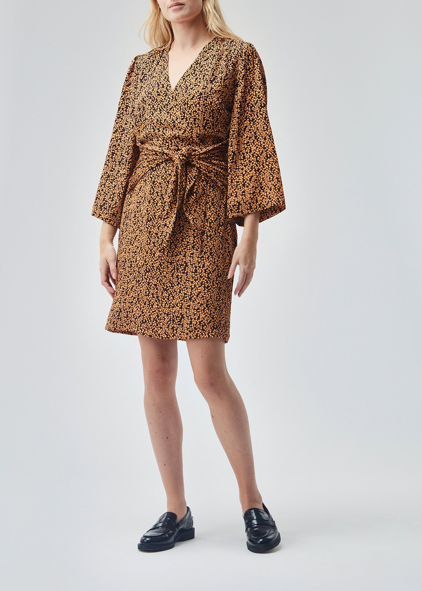 Modström Preloved Isabella print dress - Apricot Leaf