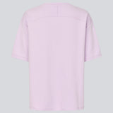 Sweatshirt i t-shirt snit med brystlogo. AifaMD SS Sweat er fremstillet i 80% økologisk bomuld. En casual og komfortabel sweatshirt med et moderne, afslappet udtryk.