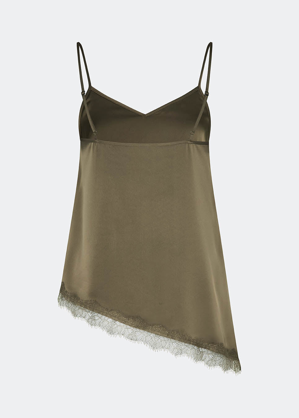 Slip-top i satin med kontrast-blondekant. AlinkaMD Top har spaghetti-stropper, V-udskæring og asymmetrisk bund, længere i den ene side. En elegant top, perfekt alene eller til lag-på-lag styling.