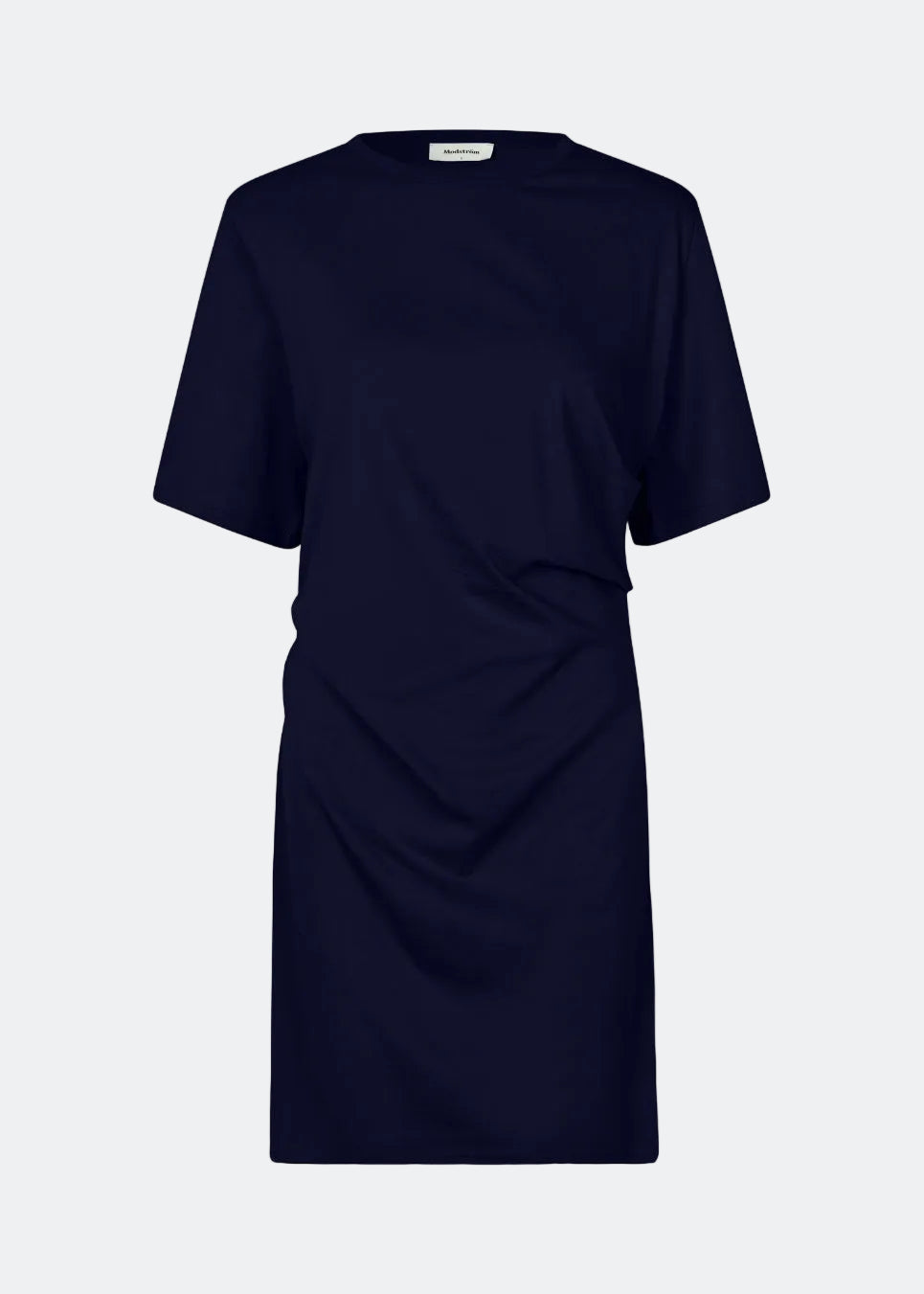 Kortærmet kjole i jersey. BrazilMD dress har en afslappet pasform, og rynkedetaljer i siden.