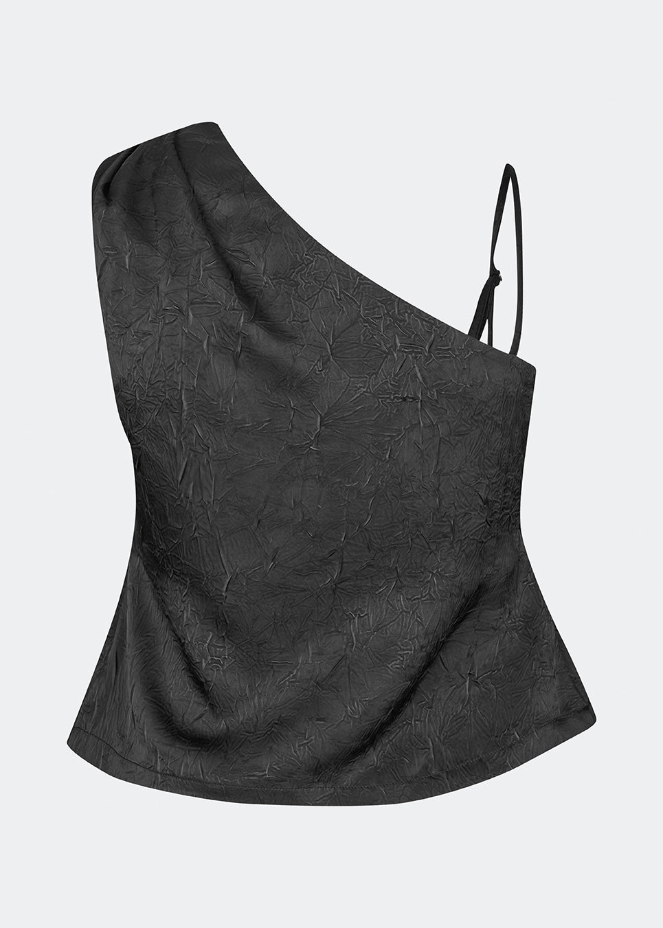 Asymmetrisk top med et moderne og elegant udtryk. Clemensmd top er designet i en struktureret kvalitet med en diskret crinkle-effekt, der tilfører dybde og karakter. Toppen har en one-shoulder silhuet med en justerbar smal skulderstrop på den ene side og en let figursyet pasform, der falder flot om kroppen. Et stilrent statement-piece, der er perfekt til både festlige anledninger og elegante aftenlooks.