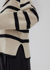 CorbinMD stripe o-neck - Black Summer Sand Stripe