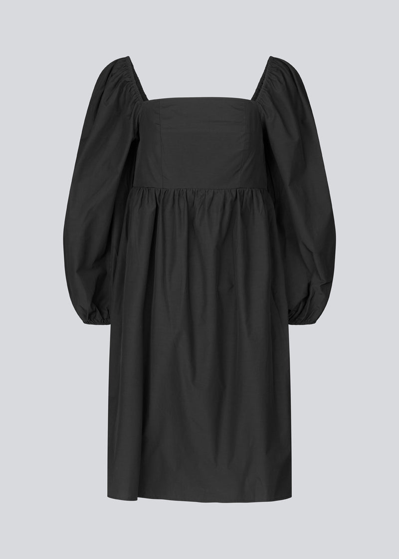 Køb FayetteMD dress - Black – DK