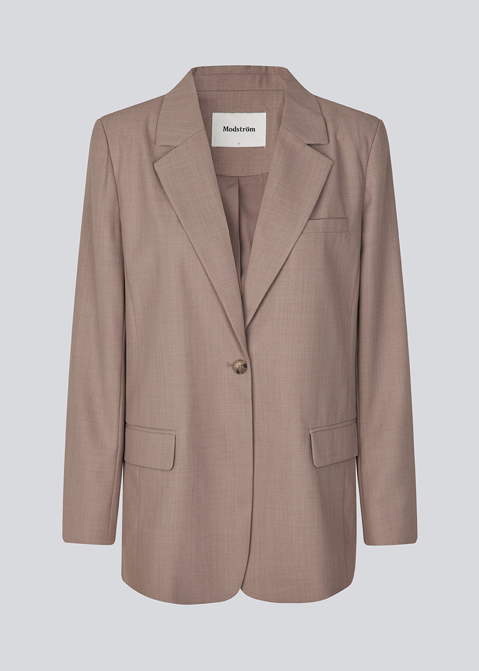 GaleMD 2 blazer har det klassiske og velkendte Gale-design, men i en lettere kvalitet. Blazeren har knaplukning fortil og en brystlomme i venstre side