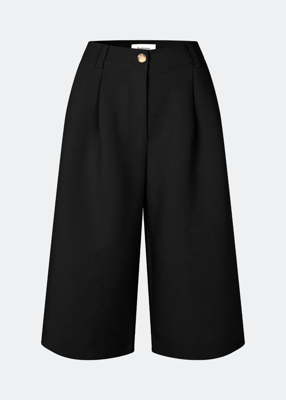 Lange shorts i habit-stil med læg i klassisk Gale-materiale. GaleMD Long Shorts har brede ben, sidelommer og går til lige under knæet.
