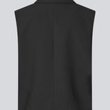 Løs vest med krave i vores klassiske gale materiale. Galemd vest er ærmeløs og har en knappelukning fortil. Modellen er 175 cm og har en str. S/36 på.