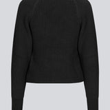 Figursyet sort strik i økologisk bomuld. GalenMD short v-neck har lange ærmer med vide og en v-udskæring. Modellen er 177 cm og har en størrelse S/36 på.