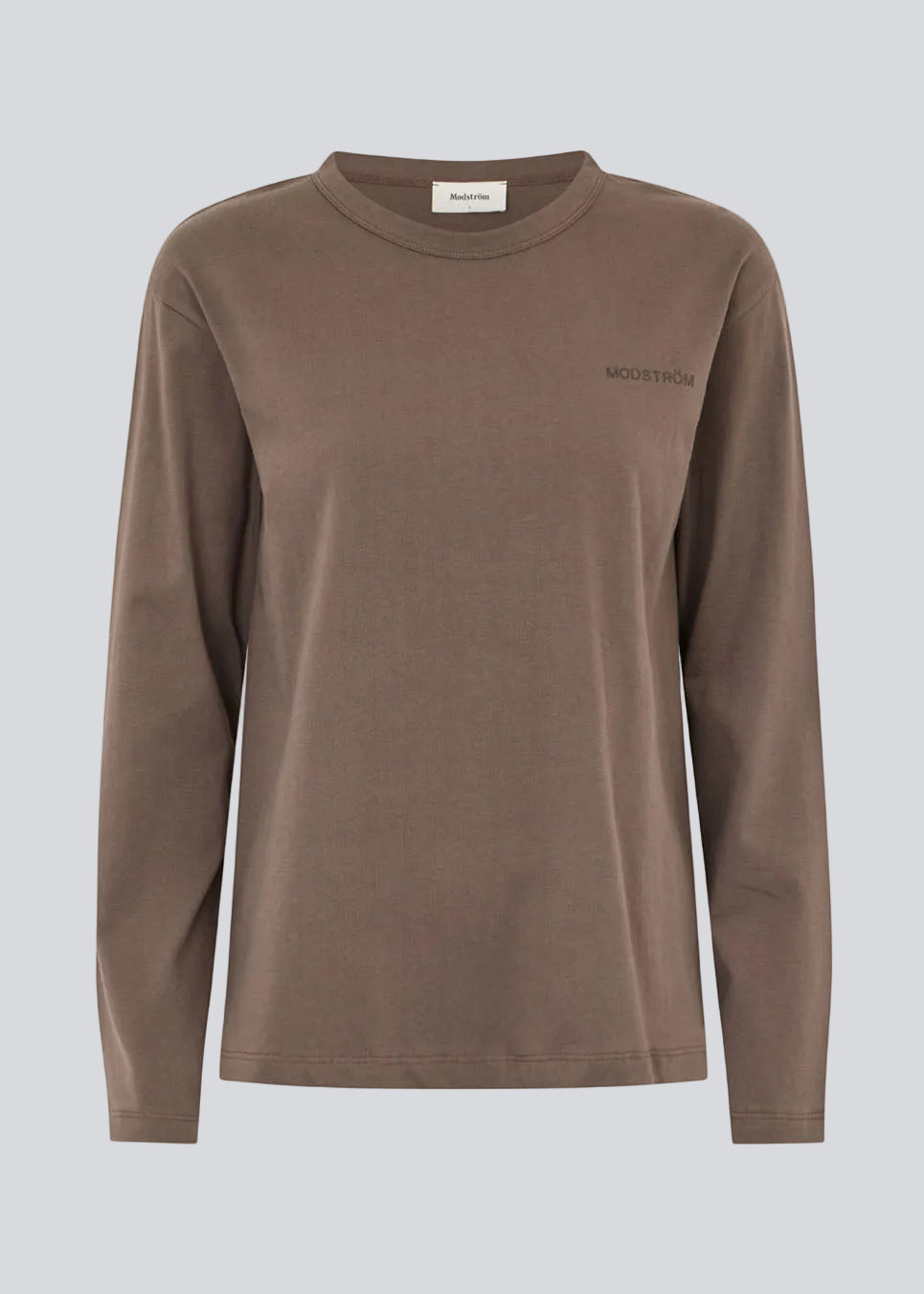 Langærmet t-shirt i bomuldsjersey. HellenMD LS t-shirt har en afslappet pasform med vidde, brede ærmer og rund hals.