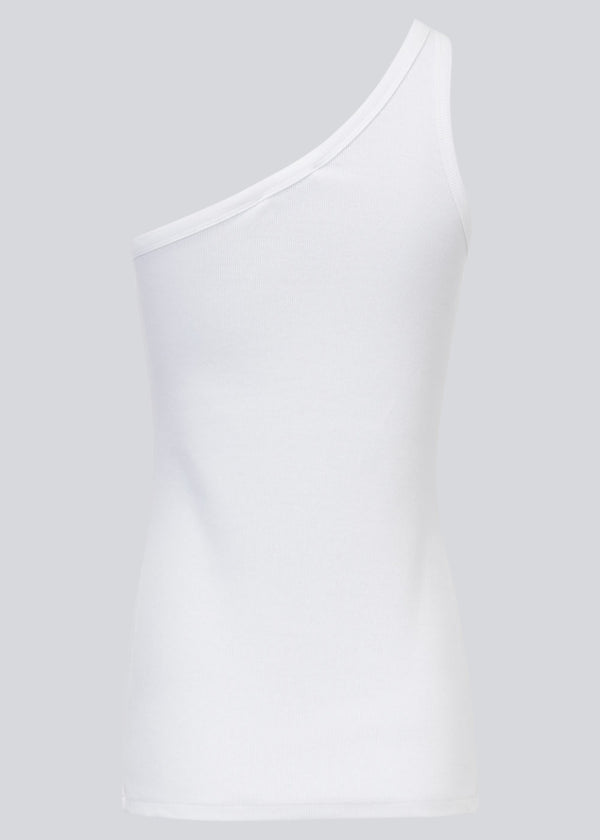 Lækker basic top i hvid i en blød bomuldsrib. Igor one shoulder top har en tætsiddende pasform med en enkelt asymetrisk strop og er perfekt at style til et sporty look. 