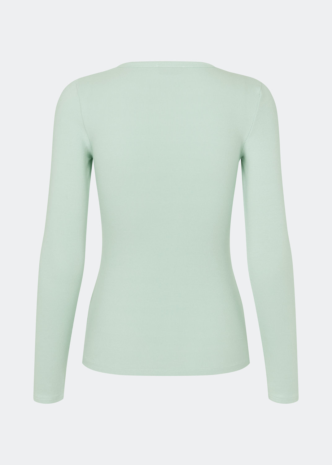 Lækker basic t-shirt i en blød bomuldsrib med stretch. Igormd short t-shirt har en tætsiddende pasform med korte ærmer.