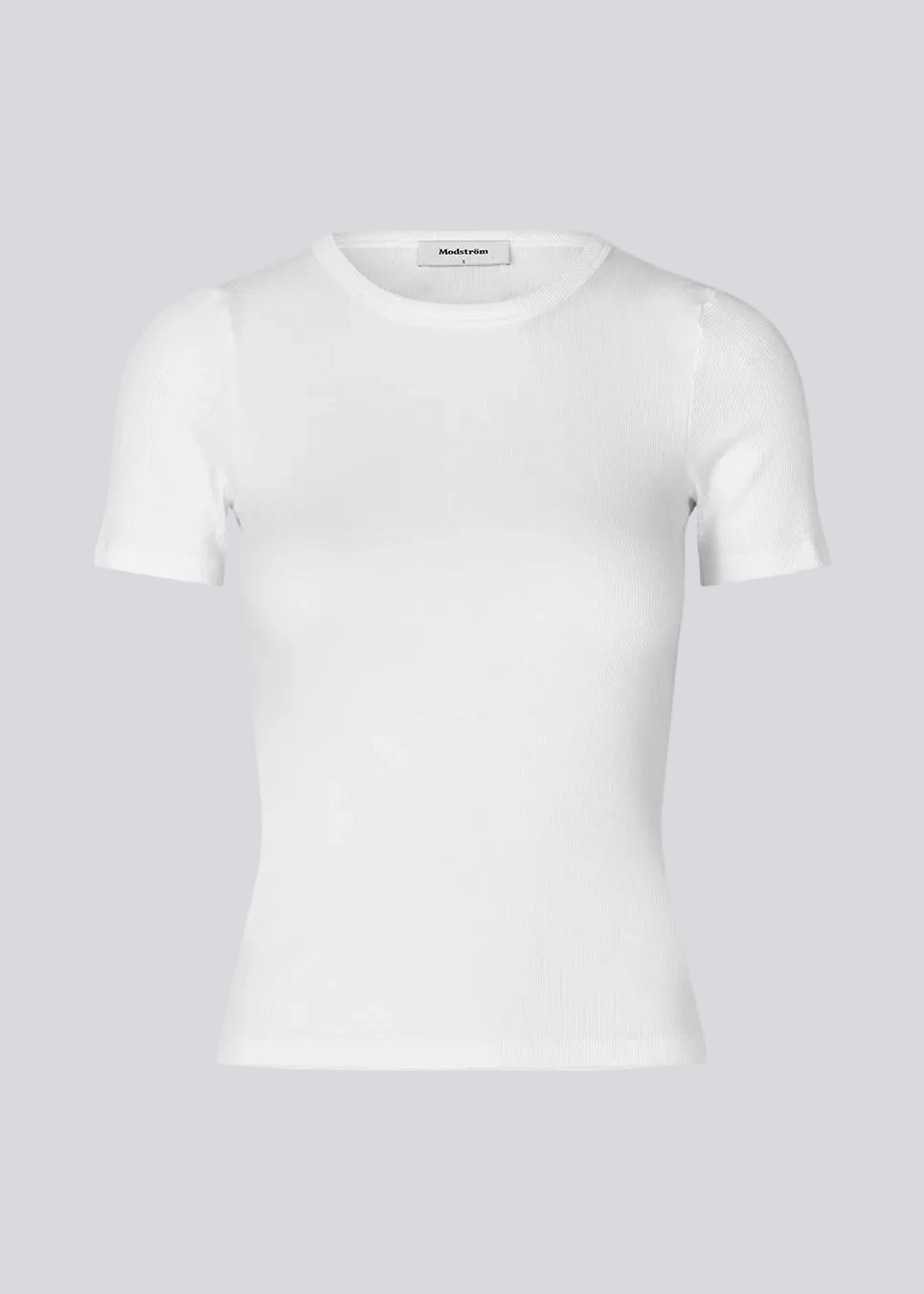 Lækker basic hvid t-shirt i en blød bomuldsrib med stretch. Igormd short t-shirt har en tætsiddende pasform med korte ærmer.