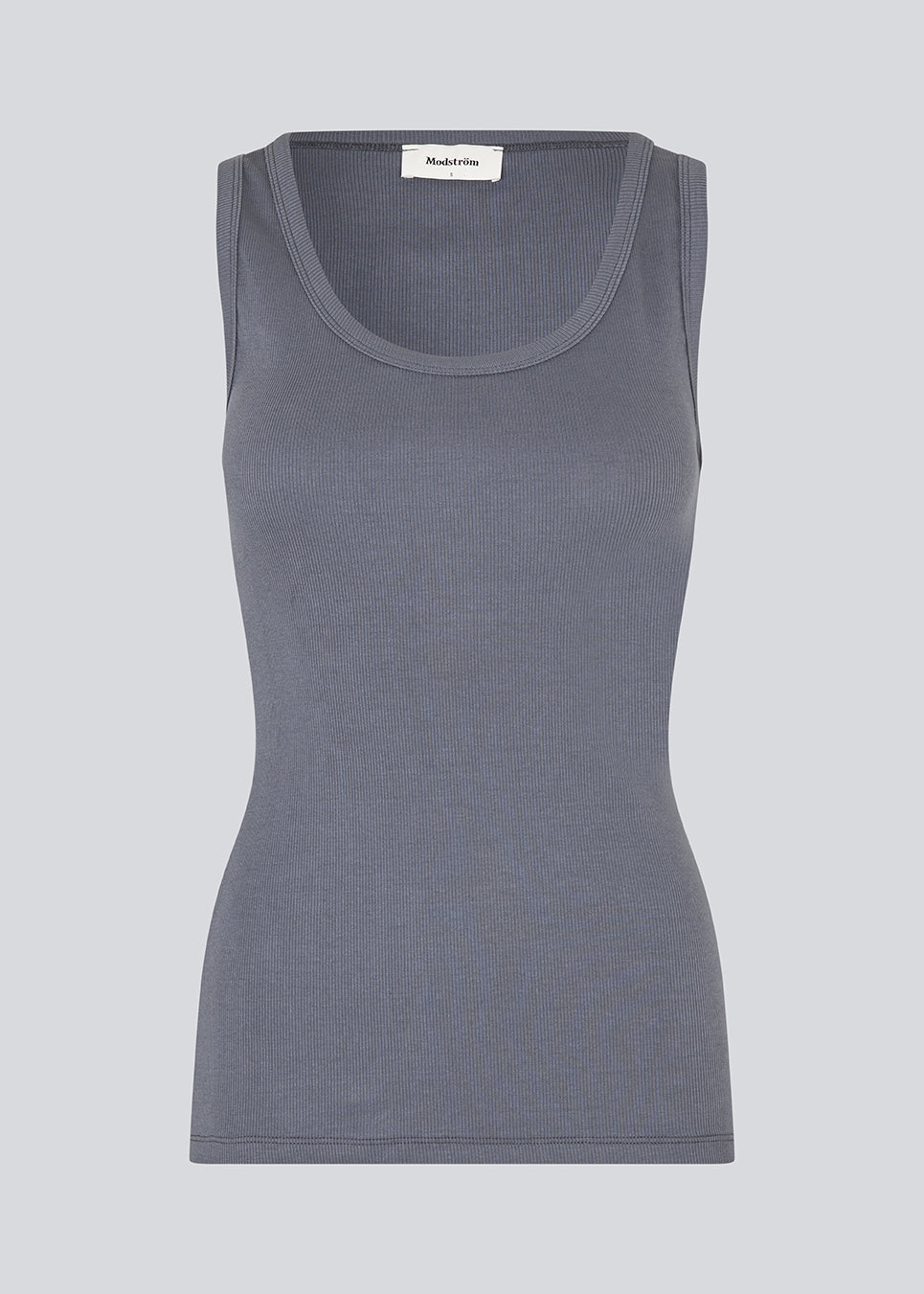 Lækker basic crop top i en blød bomuldsrib med stretch. IgorMD LS crop top har en tætsiddende, cropped pasform med lange ærmer.