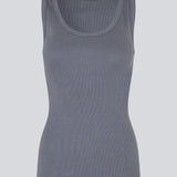 Lækker basic crop top i en blød bomuldsrib med stretch. IgorMD LS crop top har en tætsiddende, cropped pasform med lange ærmer.