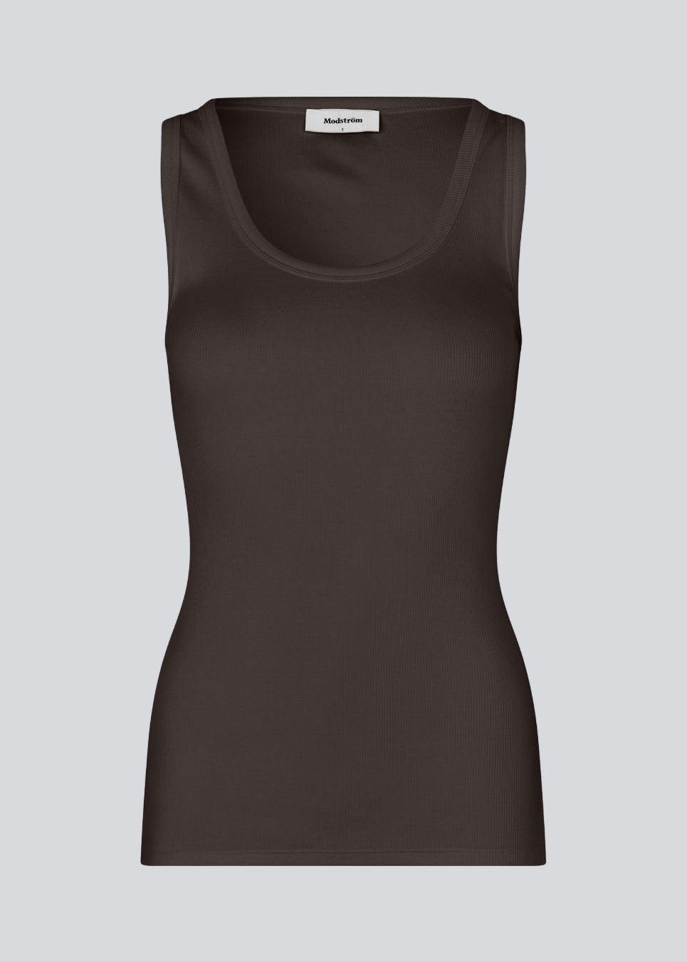Ærmeløs top i mørkebrun i ribbed bomuldsjersey. Igormd tank top har en tætsiddende pasform og en rund halsudskæring. cropped pasform med lange ærmer.&nbsp;