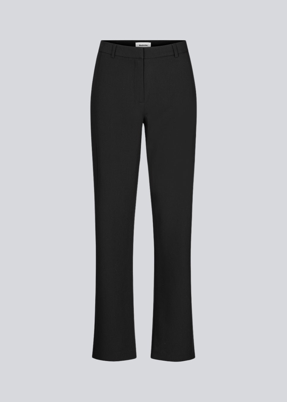 Lækre bukser i sort med svaj i benene og skrå lommer foran. Kendrick Wide Pants i farven sort er i strækbare materiale og elastik i taljen der giver den perfekte pasform.
