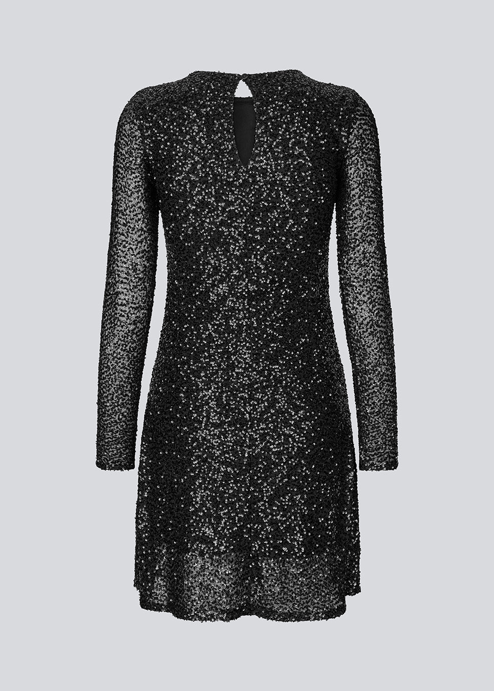Sort kort kjole med pailletter. LaraMD dress er figursyet med rund hals og langeærmer og åbning med knap i nakken.