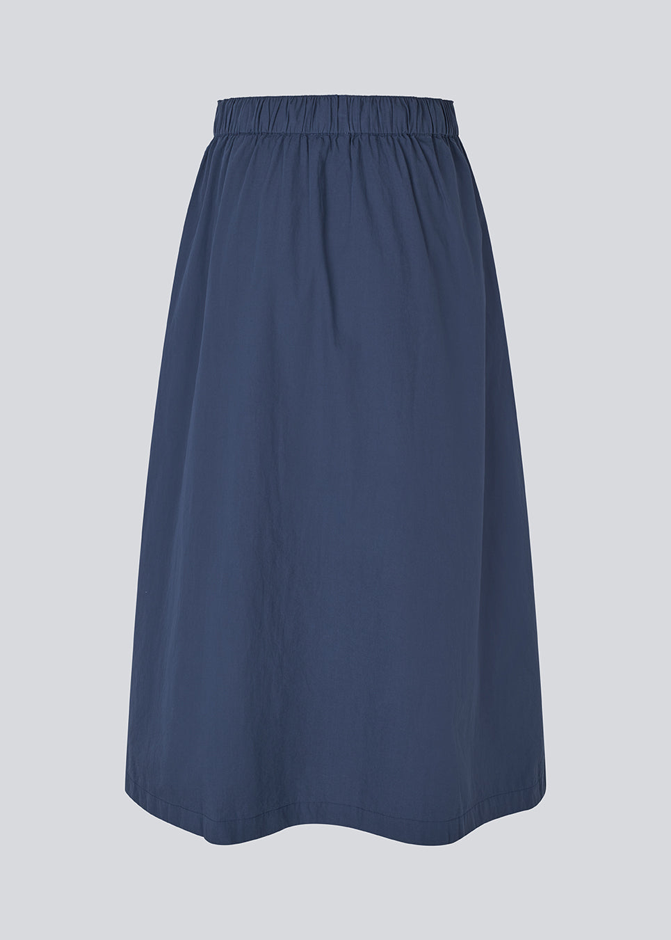 Mellem lang nederdel i 100% økologisk bomuld. MaudeMD skirt har en a form og en elastisk talje med bindebånd. 