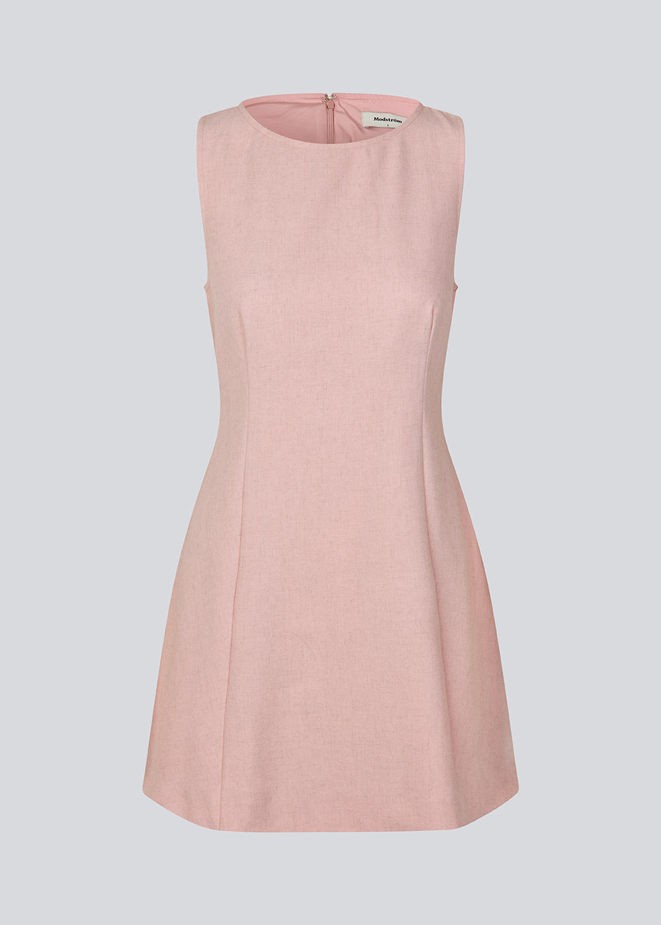 Figursyet kjole uden ærmer. MaxwellMD tank dress har en rund hals og en usynlig lynlås i ryggen.