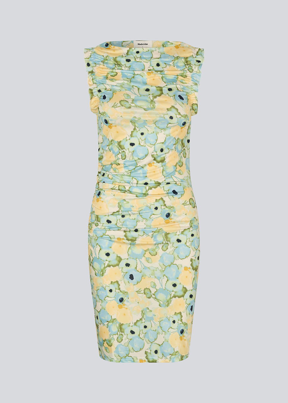 Tætsiddende kjole i lavet i 100% recycled polyester. Nettimd print dress har en flæsekant ved ærmegabet og rynke-detalje i siden. Kjolen har det smukkeste blomstret print, perfekt til sommeren.
