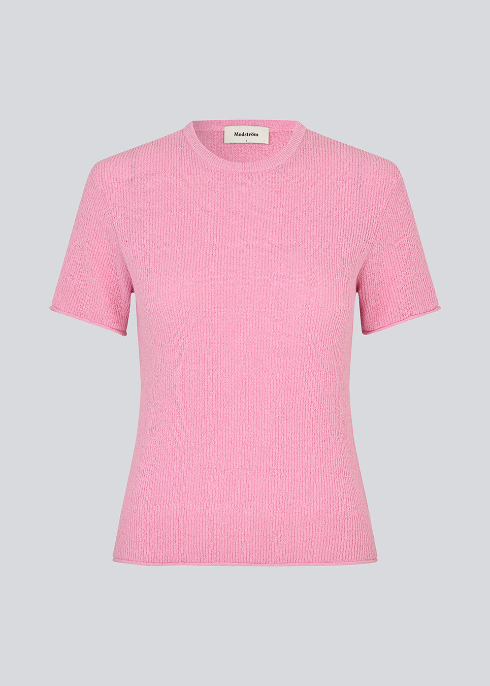 Figursyet t-shirt i lyserød i strik. NigellaMD o-neck har en rund hals og korte ærmer.
