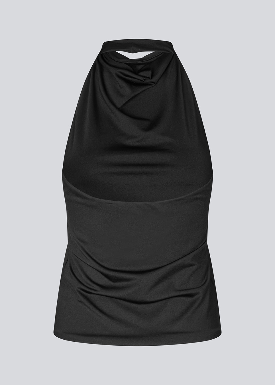 Figursyet halterneck top uden ærmer. Parissamd top har vandfaldsdetaljer fortil og en åben ryg. Modellen er 175 cm og har en str. S/36 på.