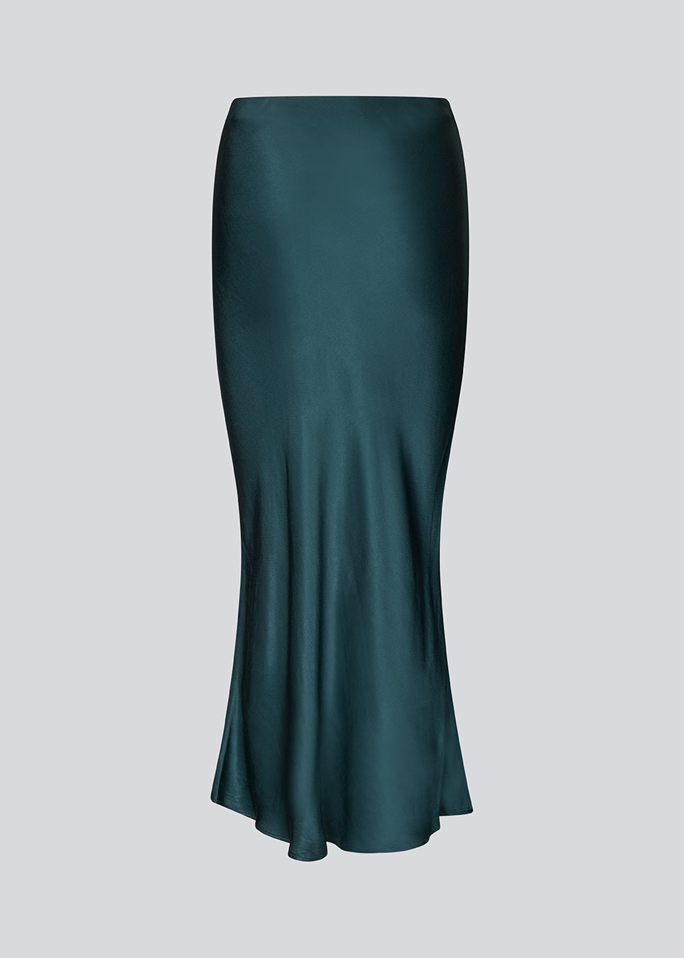 Grøn lang nederdel med vidde i satin. Parveenmd skirt har en elastik i taljen. Modellen er 175 cm og har en str. s/36 på.