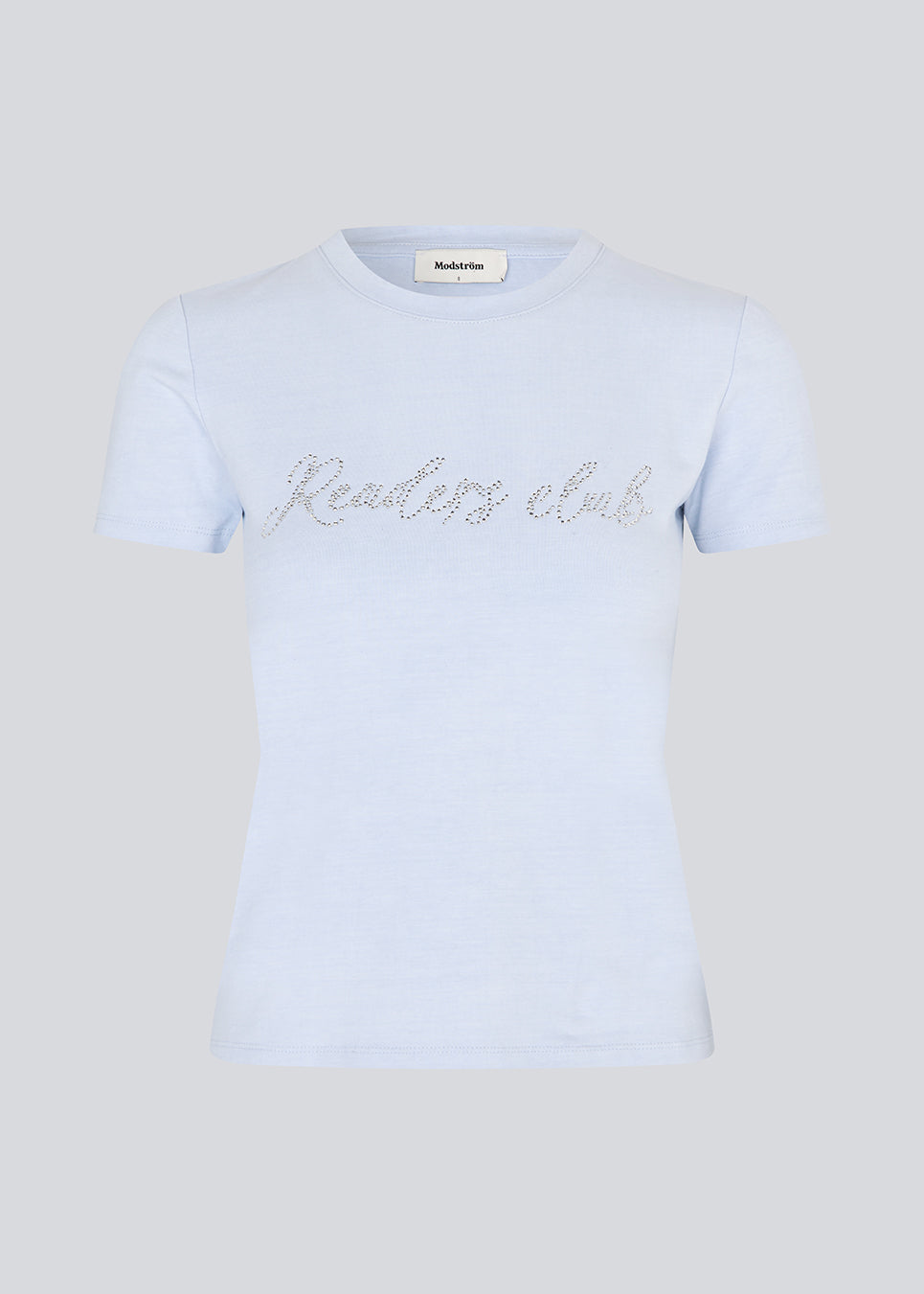 Tætsiddende t-shirt med rhinsten økologisk bomuld. Plaimamd print t-shirt er let cropped;og har en rund hals. Modellen er 175 cm og har en str S/36 på.