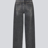 Jeans med vide I bomuldsdenim. Poppymd jeans har et vasket look, høj talje og for- og baglommer. Modellen er 175 cm og har en str. S/36 på.