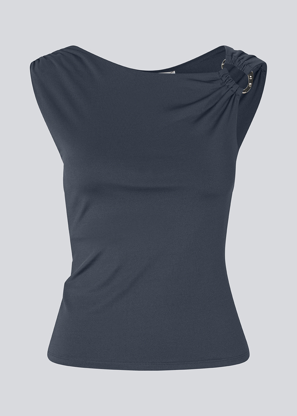 Elegant top i genanvendt polyester Richardmd top er tætsiddende og har en smuk spændedetalje i guld på venstre skulder – stilfuld og perfekt til festlige lejligheder.