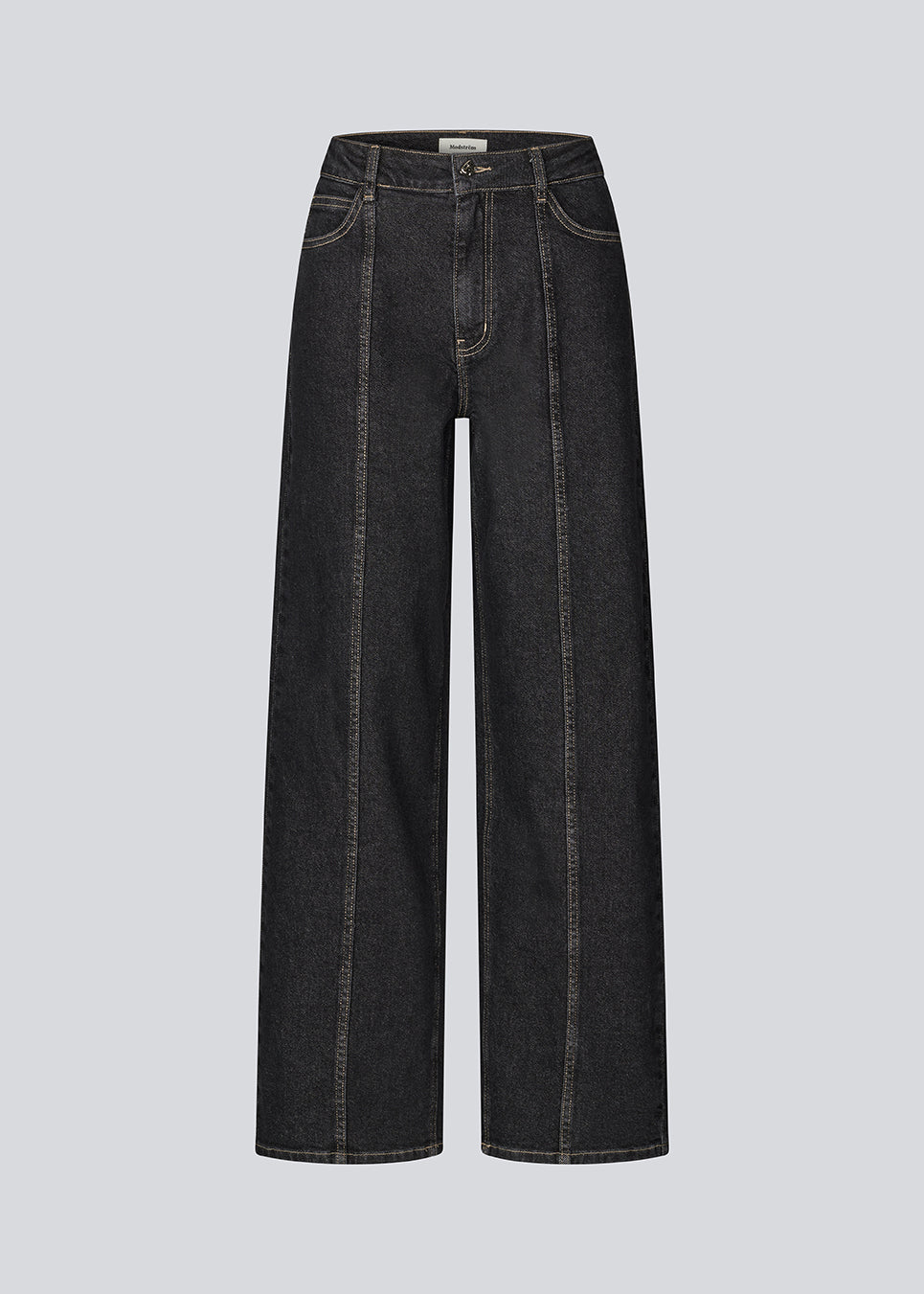 Edgy jeans i bomuldsdenim med syningsdetaljer og klassiske lommer. Sandermd Jeans har bæltestropper, skjult lynlåslukning og en enkelt knaplukning, som skaber et moderne look.