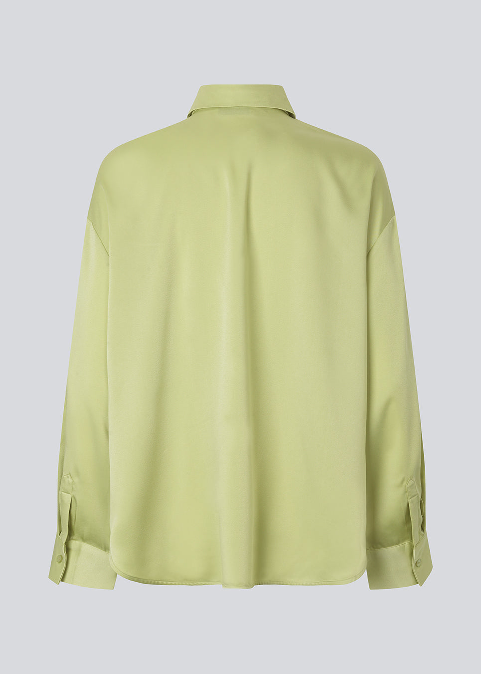 Skjorte i lys grøn med afslappet pasform. Sheltonmd shirt er en klassisk skjorte med en elegant udtryk lavet i genanvendt polyester.
