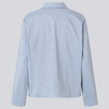 Ternet skjorte med løst fit. Shepardmd shirt har krave, brystlomme og skjult knappelukning. Den stopper ved hoften og giver et cool look sammen med jeans.