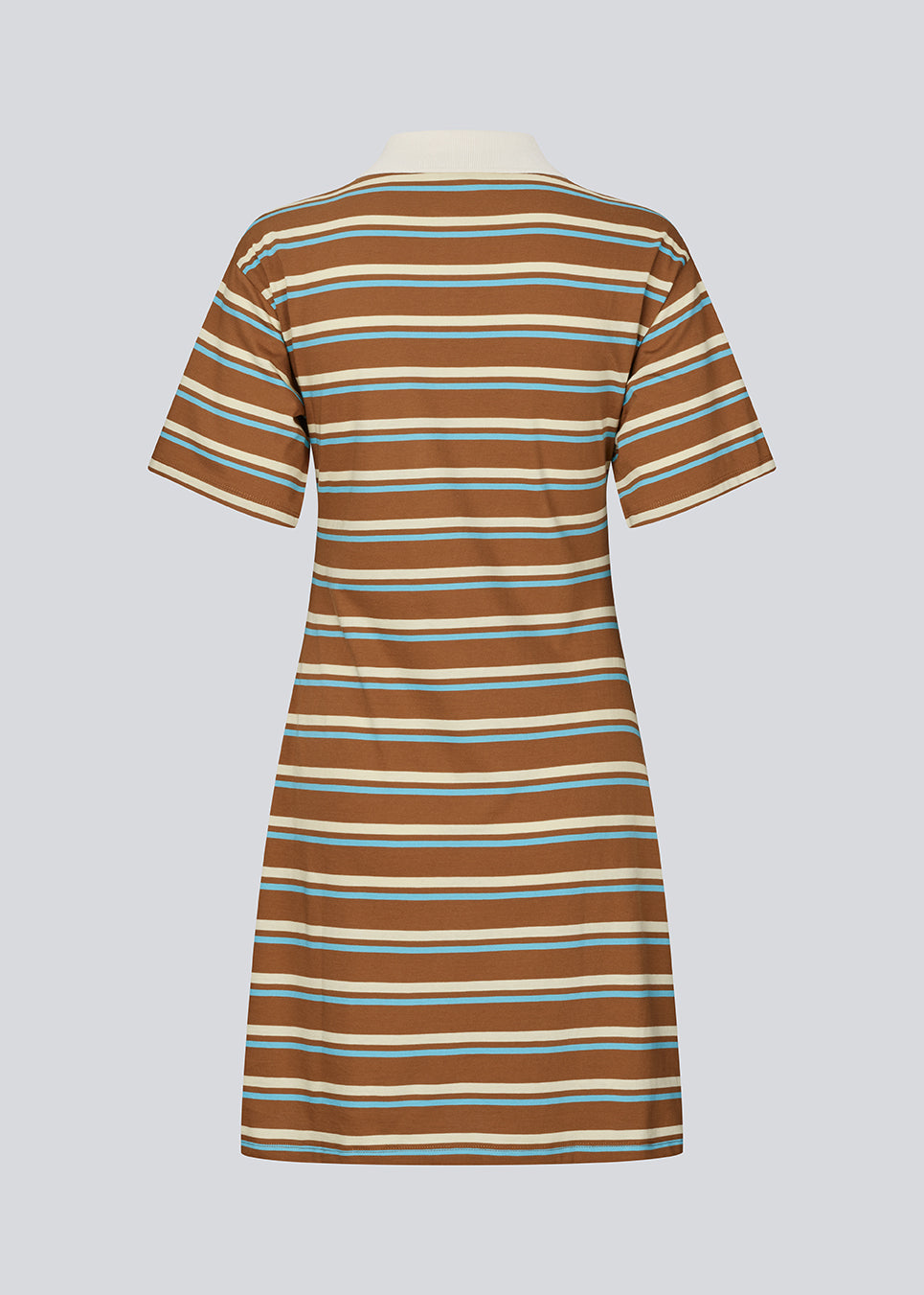Kortærmet polo-kjole med striber. StetsonMD Polo Dress er figursyet og kort med brede ærmer. Den har krave, knapper og diskret brystlogo, der giver et sporty og stilfuldt udtryk.