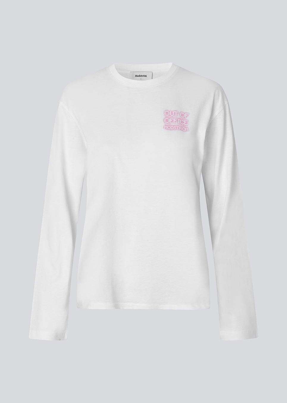 Langærmet hvid T-shirt i 100% økologisk bomuld med "Out of Office"-print på brystet. Sugarmd LS shirt er et casual, men cool valg til hverdagen med citatet i en frisk lyserød farve.