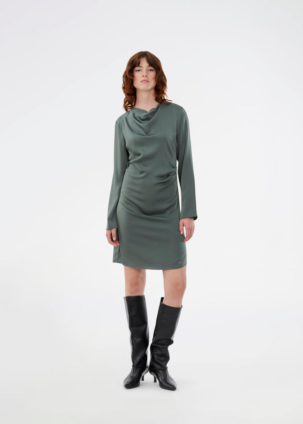 Tailormd LS short dress - Balsam Green