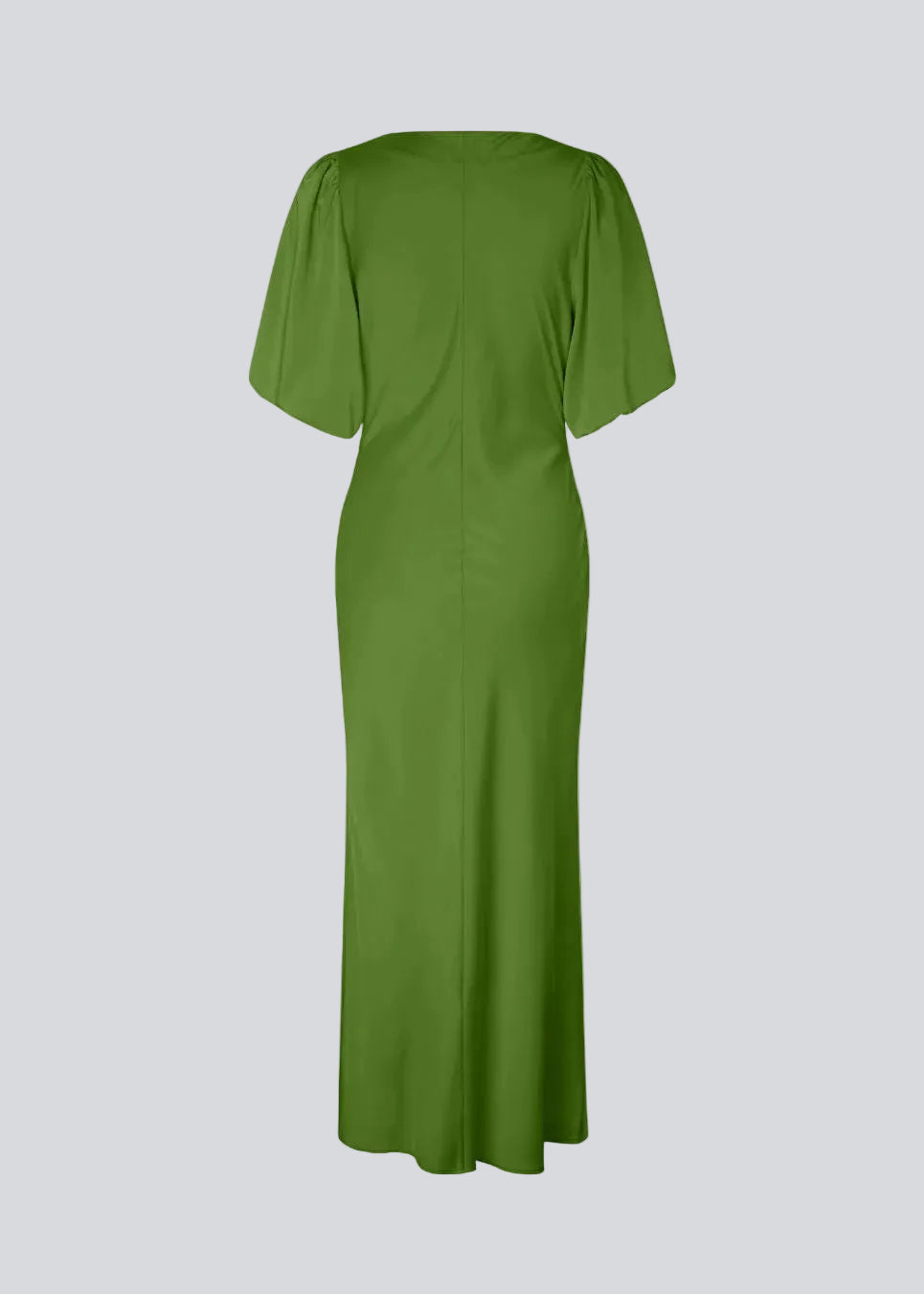 Kortærmet kjole med rynkedetalje i blød satin. TailorMD Dress har høj hals, usynlig lynlås i ryggen og slids i siden – en elegant og flatterende style, perfekt til både aftenbrug og stilfulde hverdagslooks.