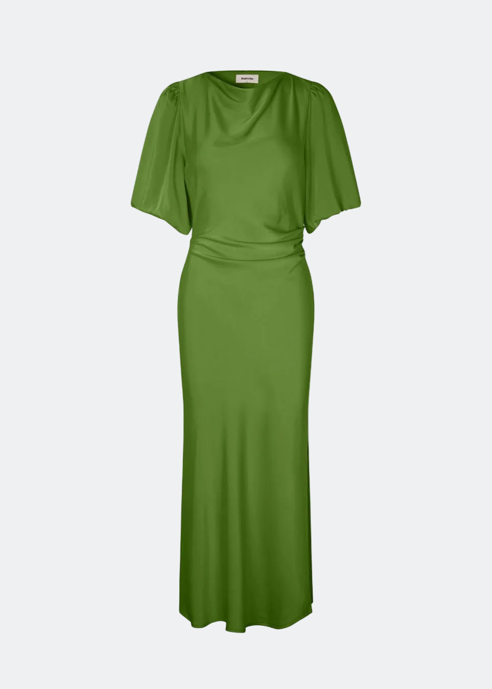 Kortærmet kjole med rynkedetalje i blød satin. TailorMD Dress har høj hals, usynlig lynlås i ryggen og slids i siden – en elegant og flatterende style, perfekt til både aftenbrug og stilfulde hverdagslooks.