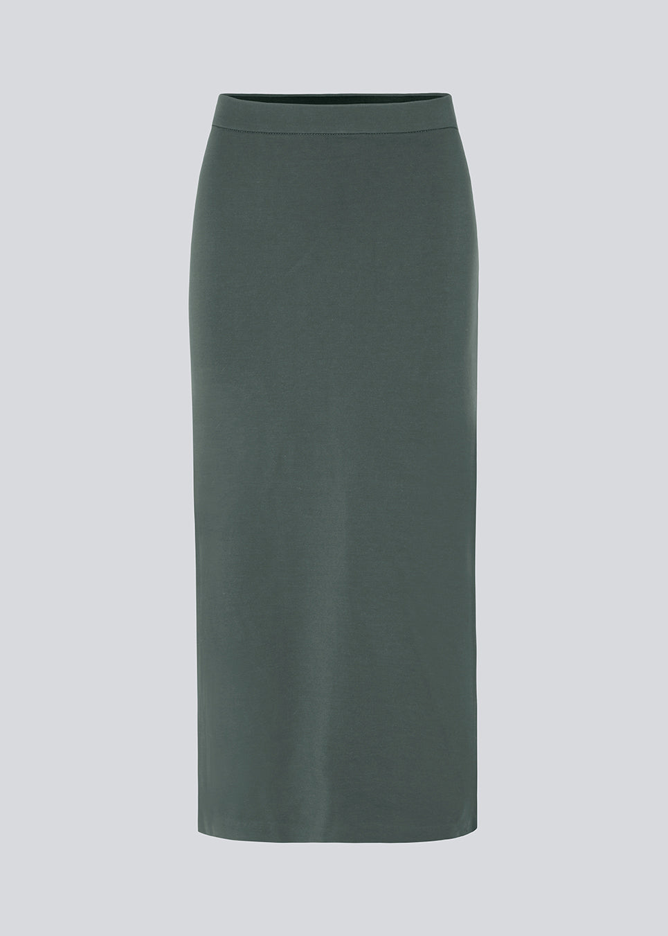 Lang pencil nederdel i jersey med tætsiddende pasform. TannyMD long skirt har høj talje med beklædt elastik og slids midtbag. Modellen er 175 cm og har en størrelse S/36 på. Modellen er 174 cm og har en størrelse S/36 på