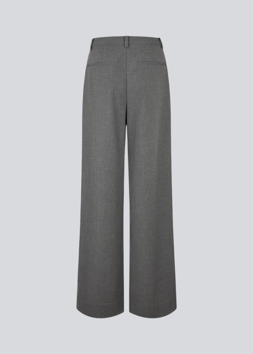 Grå habitbukser med læg og vide ben. Tuesdaymd pants har en mellemhøj talje, lynlåsgylp samt sidelommer og paspolerede baglommer.
