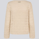 Strikket langærmet beige top med hulmønster, perfekt til lag-på-lag. VesterMD O-neck er fremstillet i 100% økologisk bomuld og har en klassisk rund hals.