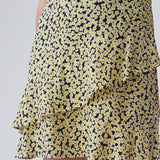 Modström Preloved Berta print skirt, varen er en brugt style - Desert Flower