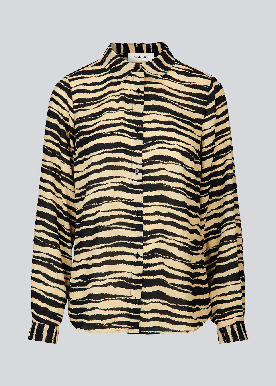 Skjorte i kvalitet af genanvendte materialer. BeckyMD print shirt har en afslappet pasform med brede ærmer med manchet, skjortekrave og knapper forti