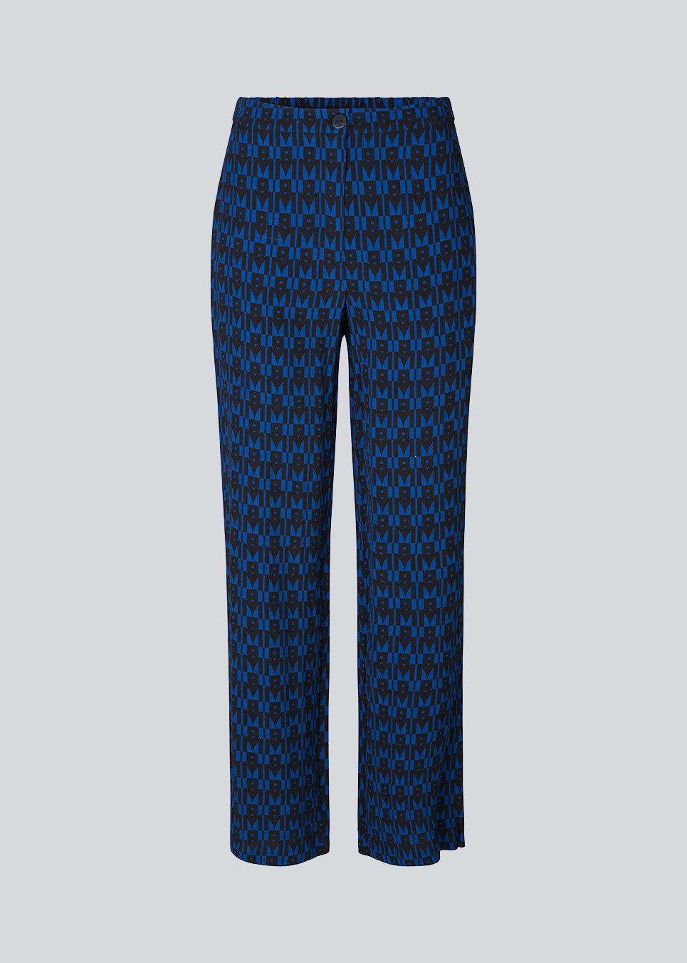 Bukser i blå print med lige, brede ben i en mere ansvarlig kvalitet. BorysMD print pants har en mellemhøj talje med knap og beklædt elastik bagpå. Skrå sidelommer og falske paspolerede baglommer.